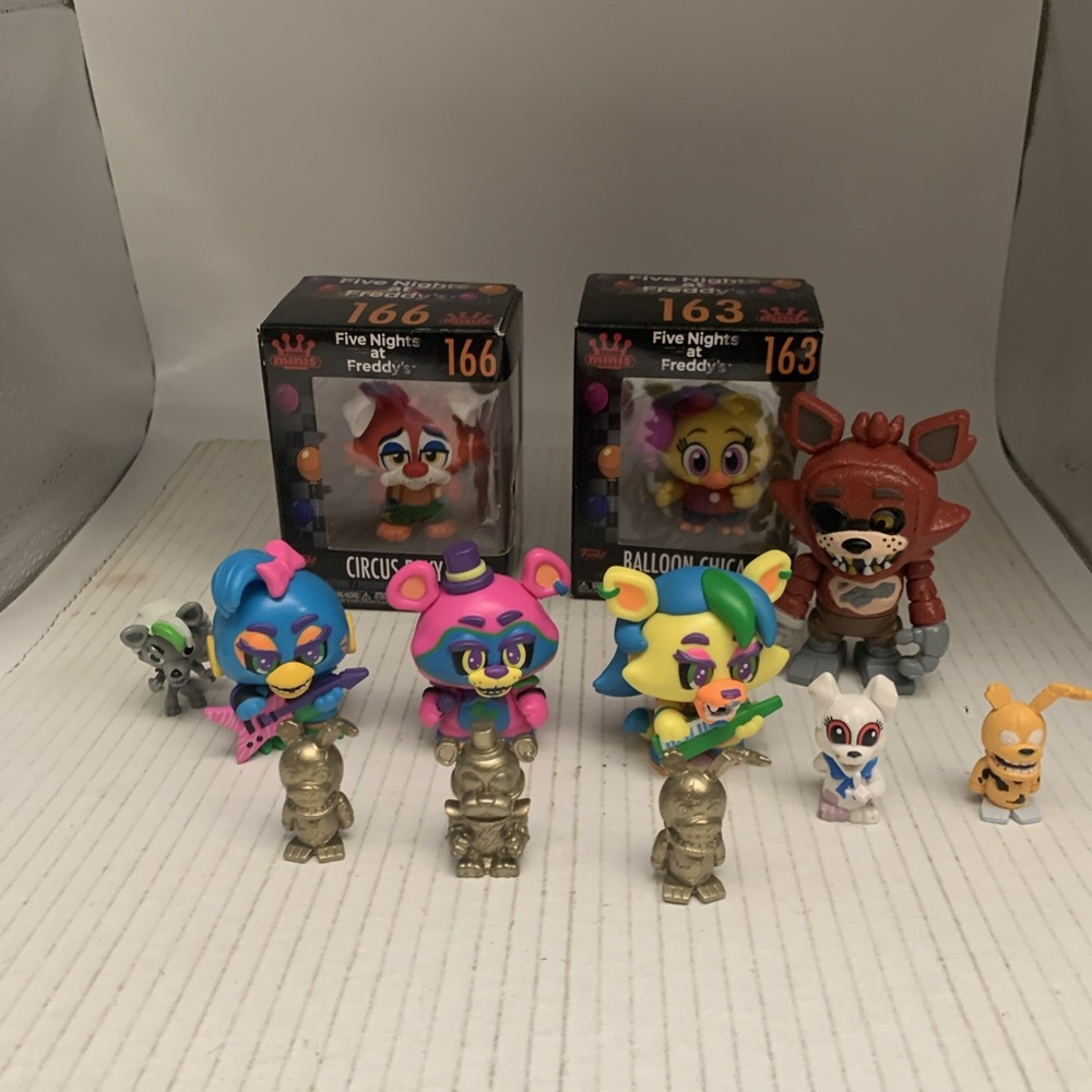 FNAF Funko Minis & Mystery Minis Pizzeria Simulator 12 Figure Lot Rockstar Funko